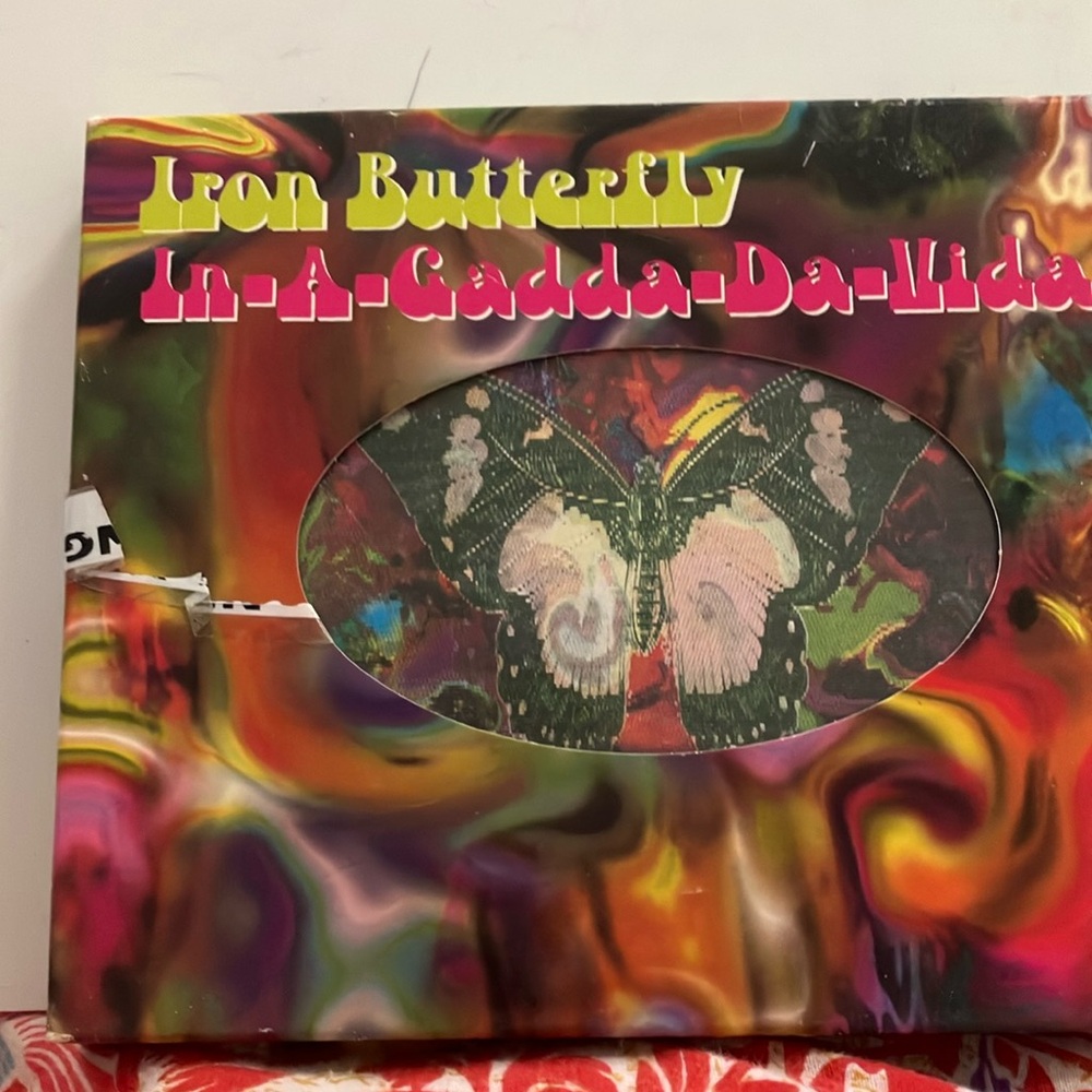 Iron butterfly in a gadda da vida cd
